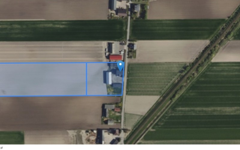 Dom w miejscowości Romartów, Romartów 11 (łódzkie). Działki numer: 28/2, 28/1. Domy. Romartów 11, 99-335, Romartów, (woj. łódzkie)