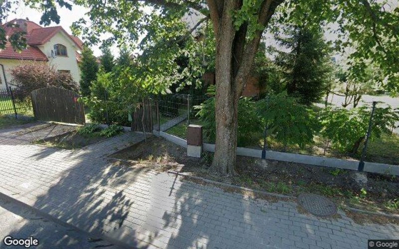 Dom w miejscowości Hipolitów, Warszawska 45 (mazowieckie). Działka numer: 627. Domy. Warszawska 45, 05-074, Hipolitów, (woj. mazowieckie)