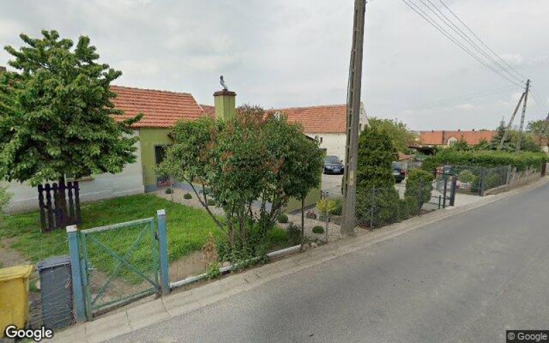 Dom w miejscowości Ziemnice, Kunicka 3 (dolnośląskie). Działka numer: 389/4. Domy. Kunicka 3, 59-216, Ziemnice, (woj. dolnośląskie)