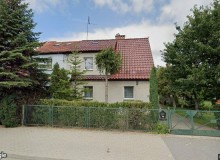 Dom w miejscowości Dzierżoniów, Rzeźnicza 27 (dolnośląskie). Działki numer: 105/21, 107. Domy. Rzeźnicza 27, 58-200, Dzierżoniów, (woj. dolnośląskie)