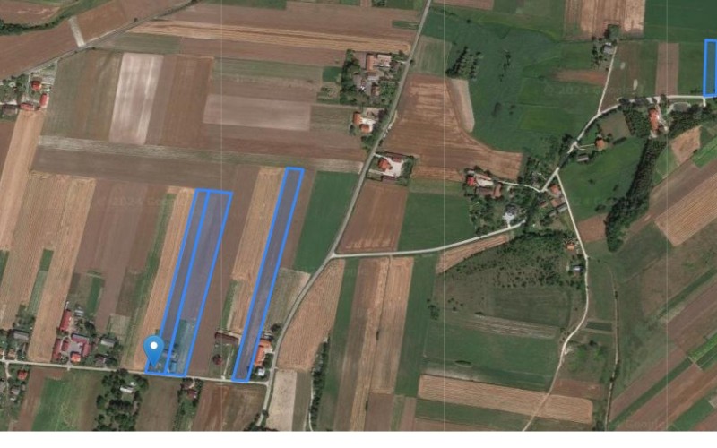 Dom w miejscowości Zagorzyce, Młodzawy Duże, Zagorzyce, Młodzawy Duże (świętokrzyskie). Działki numer: 554, 6/3, 6/5, 45/3, 161/5. Domy. Zagorzyce, Młodzawy Duże, 28-400, Zagorzyce, Młodzawy Duże, (woj. świętokrzyskie)