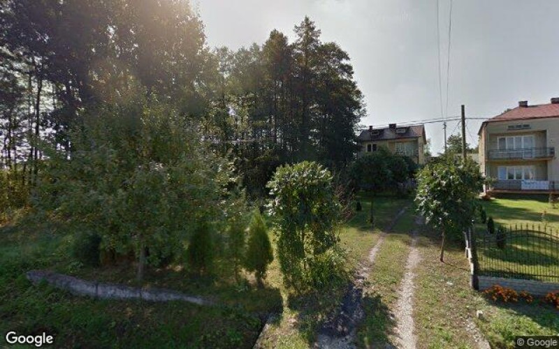 Dom w miejscowości Zrębin, Zrębin 42 (świętokrzyskie). Działka numer: 1143. Domy. Zrębin 42, 28-230, Zrębin, (woj. świętokrzyskie)