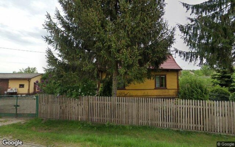 Dom w miejscowości Stąporków, Miła 2 (świętokrzyskie). Działka numer: 4585. Domy. Miła 2, 26-220, Stąporków, (woj. świętokrzyskie)