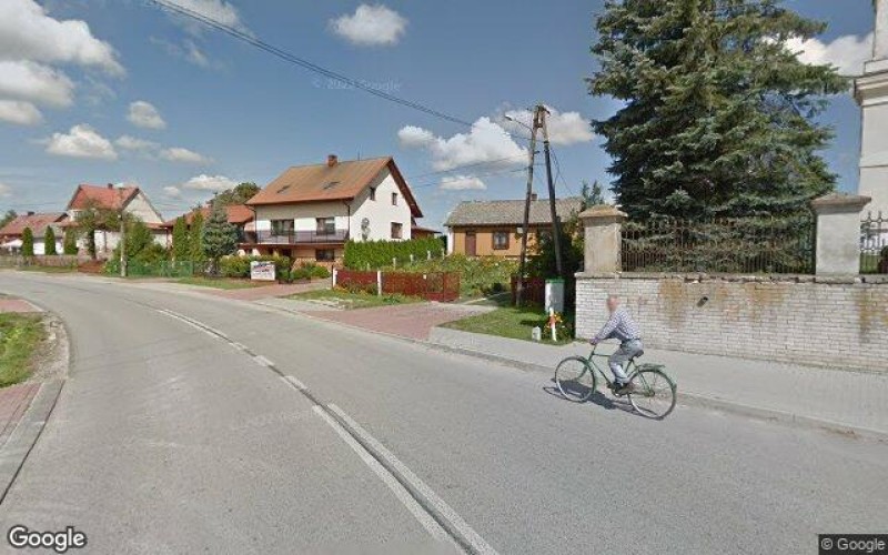 Dom w miejscowości Konieczno, Konieczno 53A, 72 (świętokrzyskie). Działki numer: 946, 808, 61. Domy. Konieczno 53A, 72, 29-100, Konieczno gm. Włoszczowa, (woj. świętokrzyskie)