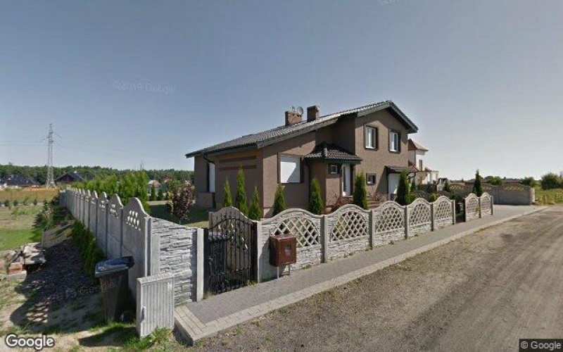 Dom w miejscowości Pniewy, Tulipanowa 18 (wielkopolskie). Działka numer: 1435. Domy. Tulipanowa 18, 62-045, Pniewy, (woj. wielkopolskie)