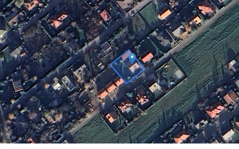 Dom w miejscowości Skórzewo, Gruszowa 3 (wielkopolskie). Działka numer: 379/6. Domy. Gruszowa 3, 60-185, Skórzewo, (woj. wielkopolskie)