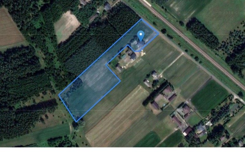 Dom w miejscowości Sierakowice Lewe, Sierakowice Lewe 121 (łódzkie). Działka numer: 160/1. Domy. Sierakowice Lewe 121, 96-100, Sierakowice Lewe, (woj. łódzkie)