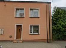 Dom w miejscowości Olecko, Mazurska 8 (warmińsko-mazurskie). Działka numer: 513. Domy. Mazurska 8, 19-400, Olecko, (woj. warmińsko-mazurskie)