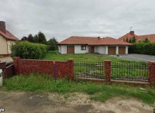 Dom w miejscowości Gołuski, Dopiewska 53 (wielkopolskie). Działka numer: 132/4. Domy. Dopiewska 53, 62-070, Gołuski, (woj. wielkopolskie)