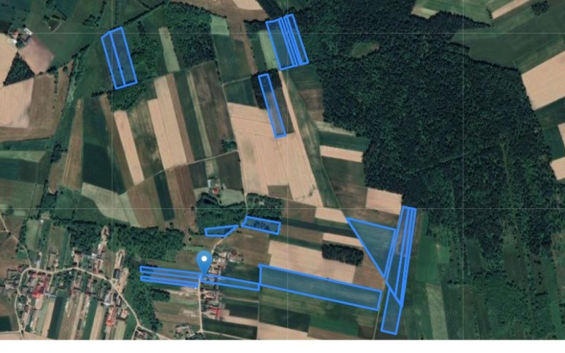 Dom w miejscowości Karwowo-Wszebory, Karwowo-Wszebory 17 (podlaskie). Działki numer: 172, 201/1, 216, 230, 131/8, 132/1, 155/2, 169, 170, 173, 218, 228/6, 233/2, 259, 132/4, 132/2, 156, 258. Domy. Karwowo-Wszebory 17, 18-420, Karwowo-Wszebory, (woj. podlaskie)