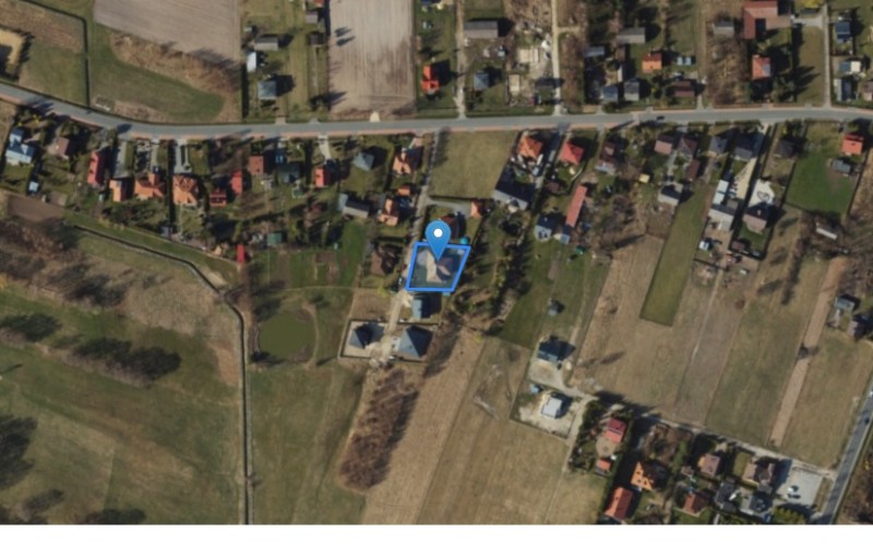 Dom w miejscowości Bełchatów, Dobrzelów 33D (łódzkie). Działka numer: 212/8. Domy. Dobrzelów 33D, 97-400, Bełchatów, (woj. łódzkie)