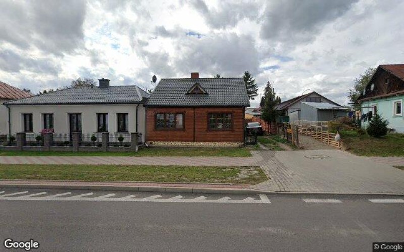 Dom w miejscowości Hrubieszów, Stefana Żeromskiego 52 (lubelskie). Działka numer: 24/1. Domy. Stefana Żeromskiego 52, 22-500, Hrubieszów, (woj. lubelskie)