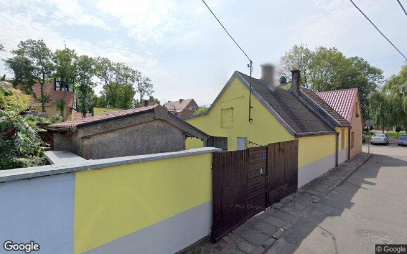 Dom w miejscowości Łeba, 1 Maja 2A (pomorskie). Działka numer: 83/3. Domy. 1 Maja 2A, 84-360, Łeba, (woj. pomorskie)