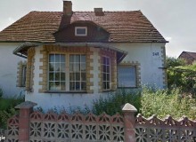 Dom w miejscowości Pisarzowice, Pisarzowice 243 (dolnośląskie). Działki numer: 1155, 571/7, 604/2, 606/1. Domy. Pisarzowice 243, 59-817, Pisarzowice, (woj. dolnośląskie)