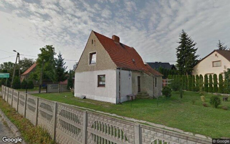 Dom w miejscowości Jaroszów, Jaroszów 75 (dolnośląskie). Działka numer: 84/7. Domy. Jaroszów 75, 58-120, Jaroszów, (woj. dolnośląskie)