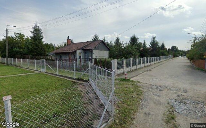 Dom w miejscowości Radom, Łączna 21 (mazowieckie). Działka numer: 56/4. Domy. Łączna 21, 26-618, Radom, (woj. mazowieckie)