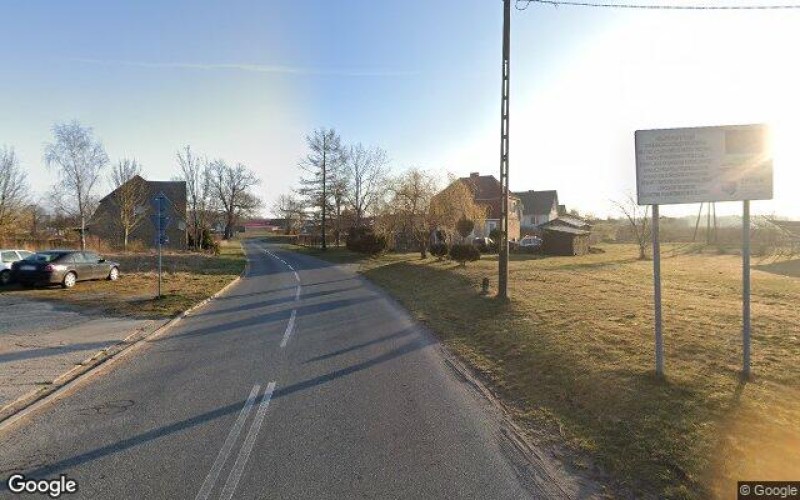 Dom w miejscowości Trzcinna, Trzcinna 43 (zachodniopomorskie). Działka numer: 304. Domy. Trzcinna 43, 74-304, Trzcinna, (woj. zachodniopomorskie)