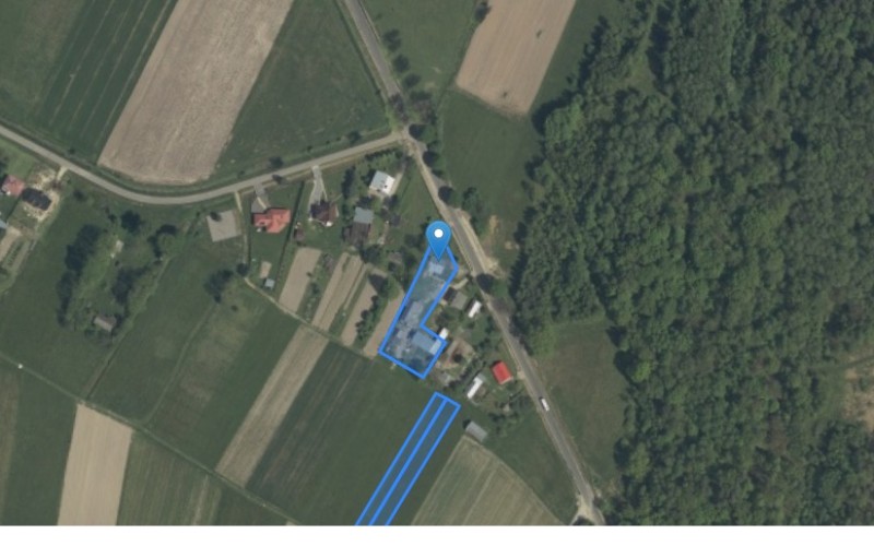Dom w miejscowości Nowy Dzików, Nowy Dzików 142 (podkarpackie). Działki numer: 509/2, 509/1, 423/1. Domy. Nowy Dzików 142, 37-632, Nowy Dzików, (woj. podkarpackie)
