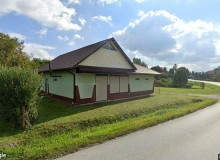 Nieruchomość komercyjna w miejscowości Prusiek, Prusiek 20A (podkarpackie). Nieruchomości komercyjne. Prusiek 20A, 38-504, Prusiek, (woj. podkarpackie)