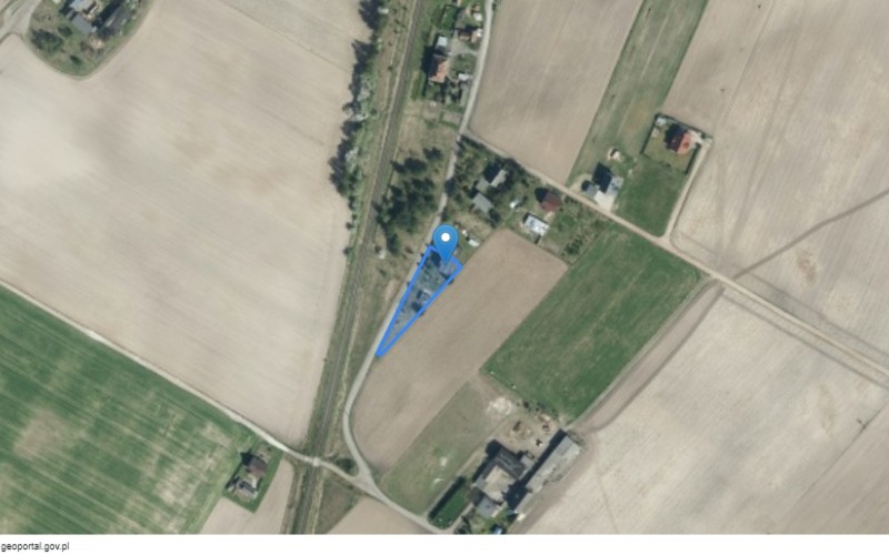 Dom w miejscowości Stronno, Okrężna 57 (kujawsko-pomorskie). Działka numer: 198/4. Domy. Okrężna 57, 86-022, Stronno, (woj. kujawsko-pomorskie)