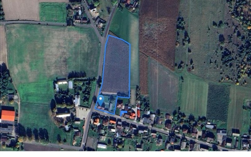 Dom w miejscowości Dzierzbin, Dzierzbin (wielkopolskie). Działki numer: 215/5, 215/3. Domy. Dzierzbin, 62-831, Dzierzbin, (woj. wielkopolskie)