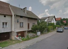 Dom w miejscowości Bolesławiec, Świerkowa 16 (dolnośląskie). Działka numer: 250. Domy. Świerkowa 16, 59-700, Bolesławiec, (woj. dolnośląskie)