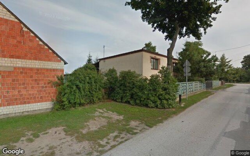 Dom w miejscowości Broniszewo, Broniszewo 20 (kujawsko-pomorskie). Działka numer: 13/2. Domy. Broniszewo 20, 87-700, Broniszewo, (woj. kujawsko-pomorskie)
