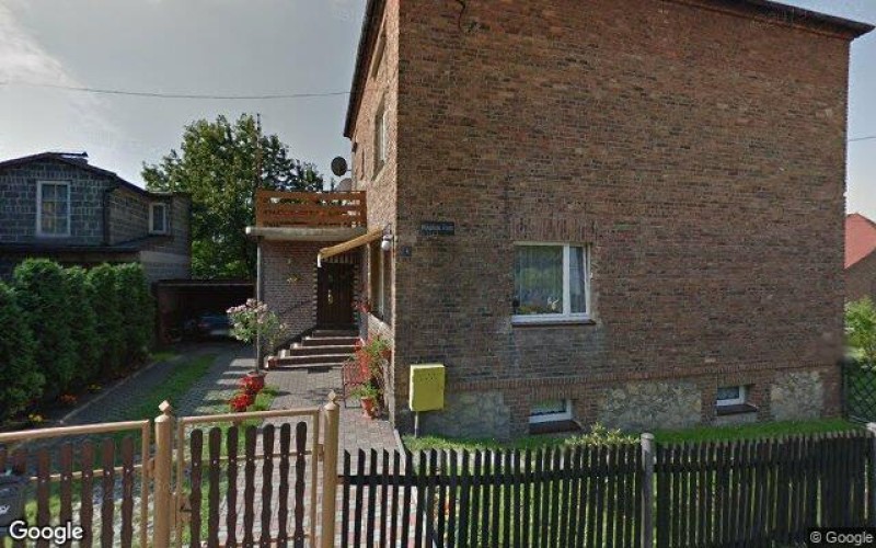 Dom w miejscowości Lędziny, Mikołaja Reja 4 (śląskie). Działka numer: 1424/53. Domy. Mikołaja Reja 4, 43-140, Lędziny, (woj. śląskie)