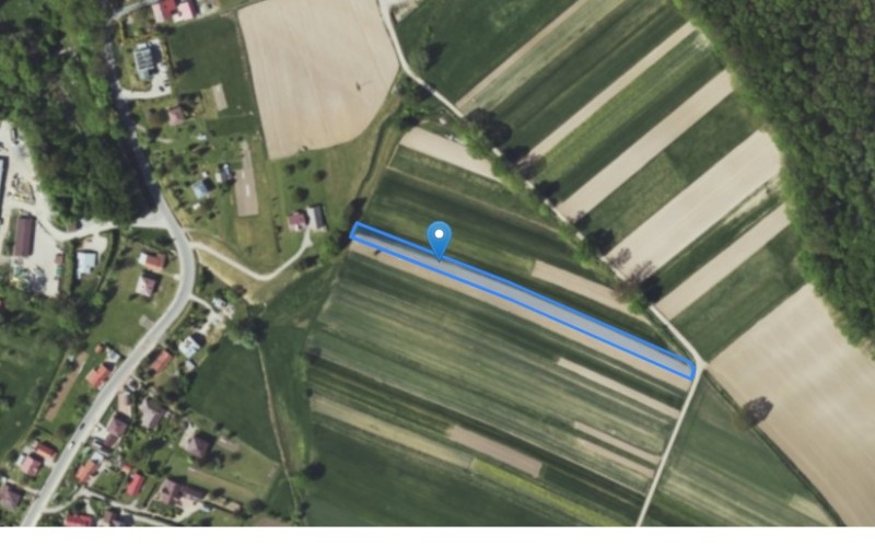 Grunt w miejscowości Targowiska, Targowiska (podkarpackie). Działki numer: 90, 803, 1825, 1859. Działki i grunty. Targowiska, 38-423, Targowiska, (woj. podkarpackie)