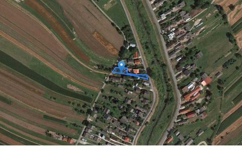 Nieruchomość w miejscowości Borzęcin, Borzęcin (małopolskie). Inne. Borzęcin, 32-825, Borzęcin, (woj. małopolskie)