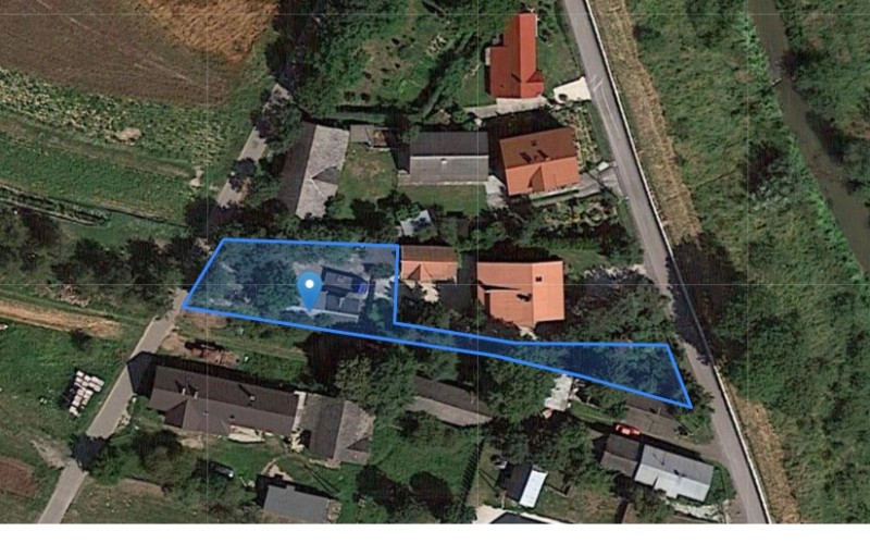 Nieruchomość w miejscowości Borzęcin, Borzęcin (małopolskie). Inne. Borzęcin, 32-825, Borzęcin, (woj. małopolskie)