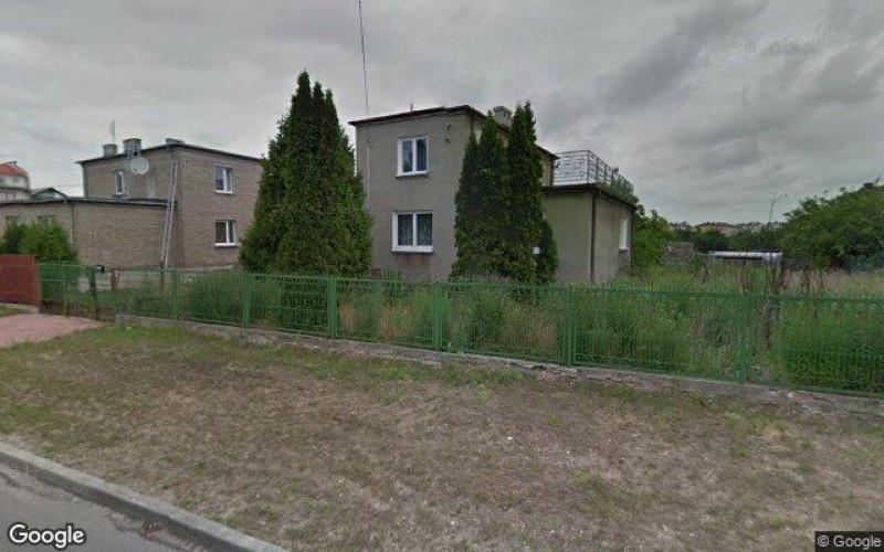 Dom w miejscowości Ostrowiec Świętokrzyski, Marii Konopnickiej 82 (świętokrzyskie). Działka numer: 61. Domy. Marii Konopnickiej 82, 27-400, Ostrowiec Świętokrzyski, (woj. świętokrzyskie)