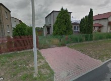 Dom w miejscowości Ostrowiec Świętokrzyski, Marii Konopnickiej 82 (świętokrzyskie). Działka numer: 61. Domy. Marii Konopnickiej 82, 27-400, Ostrowiec Świętokrzyski, (woj. świętokrzyskie)