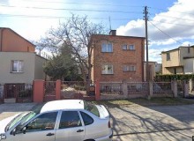 Dom w miejscowości Poznań, Łużycka 58 (wielkopolskie). Działka numer: 5. Domy. Łużycka 58, 61-614, Poznań, (woj. wielkopolskie)