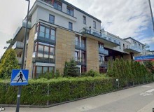 Miejsce postojowe w miejscowości Warszawa, Sarmacka 18/miejsce postojowe nr 220 (mazowieckie). Garaże i miejsca postojowe. Sarmacka 18/miejsce postojowe nr 220, 02-972, Warszawa, (woj. mazowieckie)