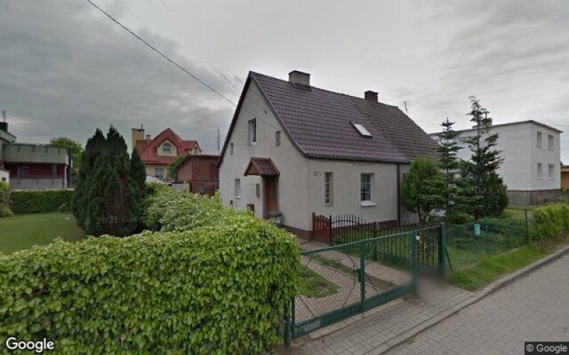 Dom w miejscowości Pruszcz Gdański, Michała Drzymały 17 (pomorskie). Działki numer: 116/8, 116/9. Domy. Michała Drzymały 17, 83-000, Pruszcz Gdański, (woj. pomorskie)