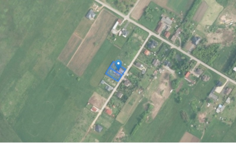 Dom w miejscowości Rzeniszów, Rzewnego 16 (śląskie). Działki numer: 525, 527. Domy. Rzewnego 16, 42-350, Rzeniszów, (woj. śląskie)