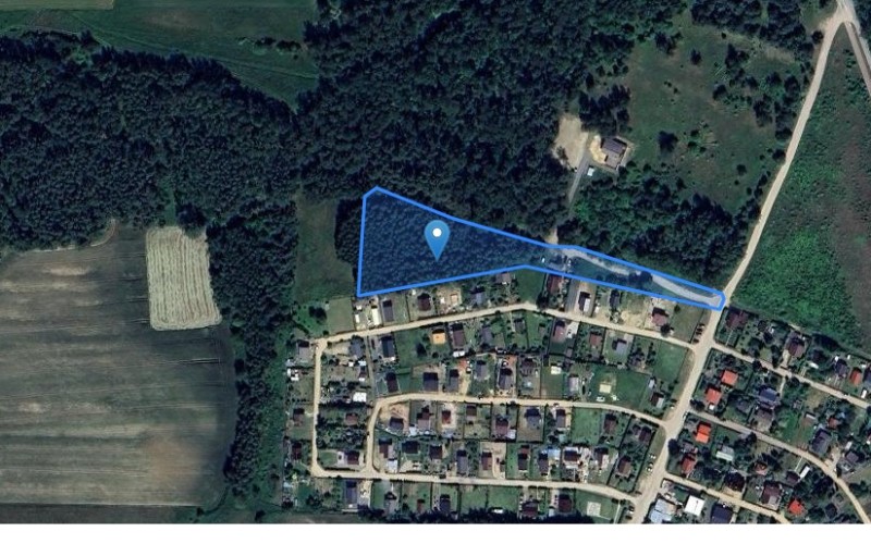 Grunt w miejscowości Charzykowy, Charzykowy (pomorskie). Działka numer: 880/5. Działki i grunty. Charzykowy, 89-606, Charzykowy, (woj. pomorskie)