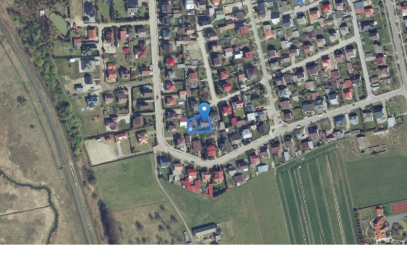 Dom w miejscowości Bielsk Podlaski, Topolowa 9 (podlaskie). Działka numer: 4512. Domy. Topolowa 9, 17-100, Bielsk Podlaski, (woj. podlaskie)