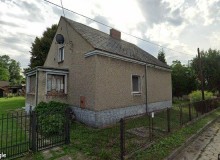 Dom w miejscowości Częstochowa, Ludowa 116 (śląskie). Działka numer: 37/4. Domy. Ludowa 116, 42-215, Częstochowa, (woj. śląskie)