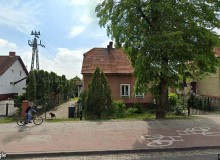 Dom w miejscowości Prochowice, Henryka Sienkiewicza 8 (dolnośląskie). Działka numer: 19. Domy. Henryka Sienkiewicza 8, 59-230, Prochowice, (woj. dolnośląskie)