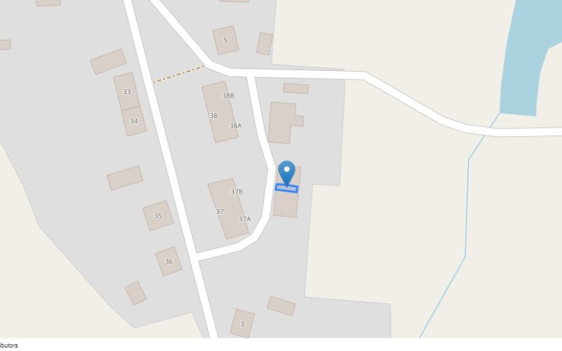 Miejsce postojowe w miejscowości Maszewo, Trzebiechów (lubuskie). Garaże i miejsca postojowe. Trzebiechów, 66-614, Maszewo, (woj. lubuskie)