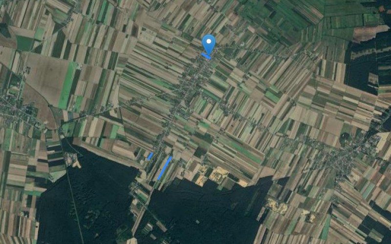 Dom w miejscowości Wierzchlas, Wierzchlas (łódzkie). Działki numer: 2209, 2450, 2520/1, 2520/2. Domy. Wierzchlas, 98-324, Wierzchlas, (woj. łódzkie)
