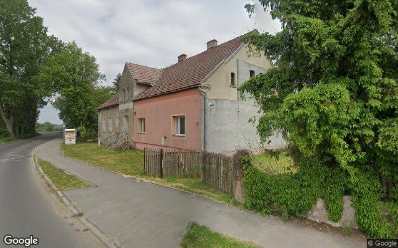 Dom w miejscowości Kaszyce Milickie, Kaszyce Milickie 19 (dolnośląskie). Działka numer: 90. Domy. Kaszyce Milickie 19, 55-140, Kaszyce Milickie, (woj. dolnośląskie)