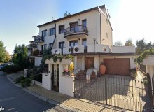 Dom w miejscowości Rzeszów, Daliowa 9 (podkarpackie). Działki numer: 1602/3, 1603. Domy. Daliowa 9, 35-605, Rzeszów, (woj. podkarpackie)