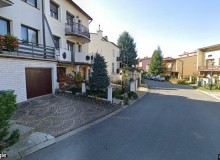 Dom w miejscowości Rzeszów, Daliowa 9 (podkarpackie). Działki numer: 1602/3, 1603. Domy. Daliowa 9, 35-605, Rzeszów, (woj. podkarpackie)