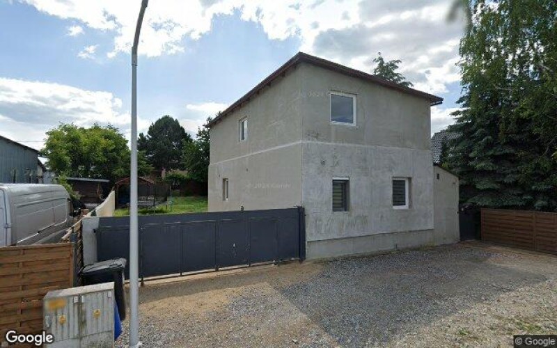 Dom w miejscowości Środa Śląska, Legnicka 58 (dolnośląskie). Działka numer: 32/1. Domy. Legnicka 58, 55-300, Środa Śląska, (woj. dolnośląskie)