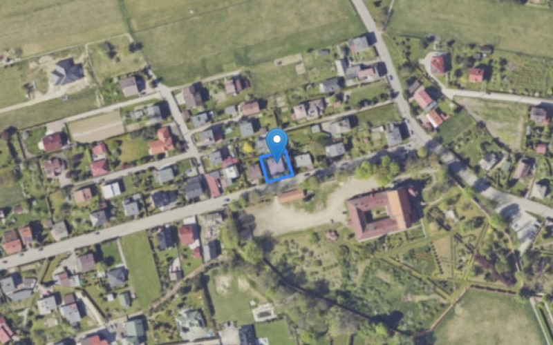 Dom w miejscowości Kęty, Klasztorna 18A (małopolskie). Działka numer: 6830. Domy. Klasztorna 18A, 32-650, Kęty, (woj. małopolskie)