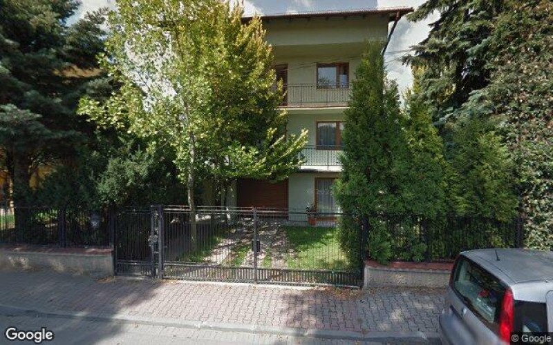 Dom w miejscowości Kęty, Klasztorna 18A (małopolskie). Działka numer: 6830. Domy. Klasztorna 18A, 32-650, Kęty, (woj. małopolskie)