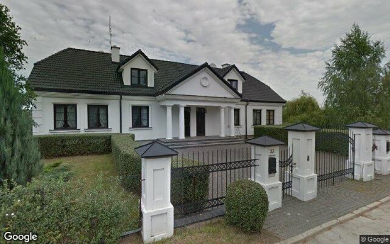 Dom w miejscowości Hrubieszów, Hrubieszów (lubelskie). Działka numer: 1673. Domy. Hrubieszów, 22-500, Hrubieszów, (woj. lubelskie)